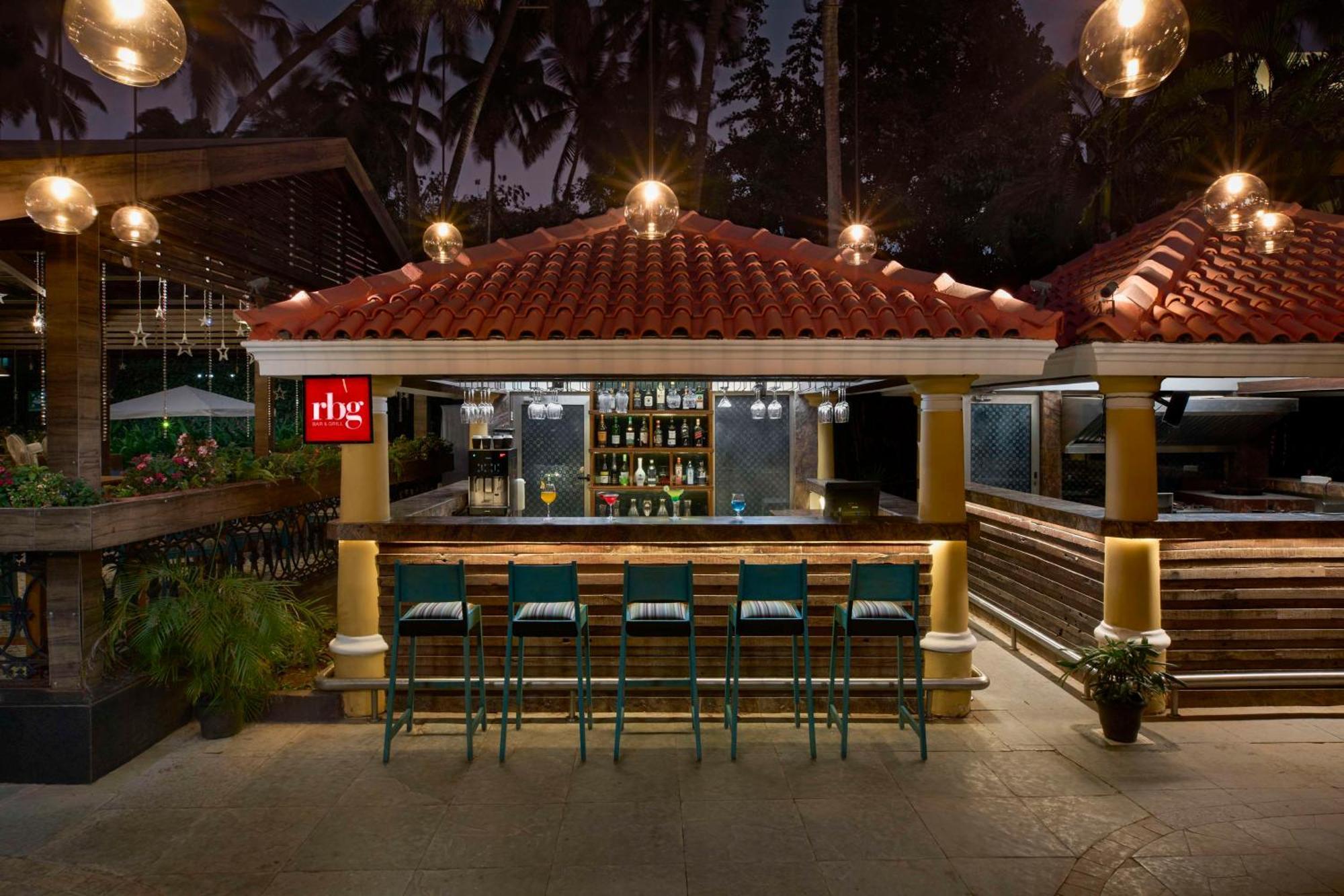 Park Inn By Radisson Goa Candolim Extérieur photo