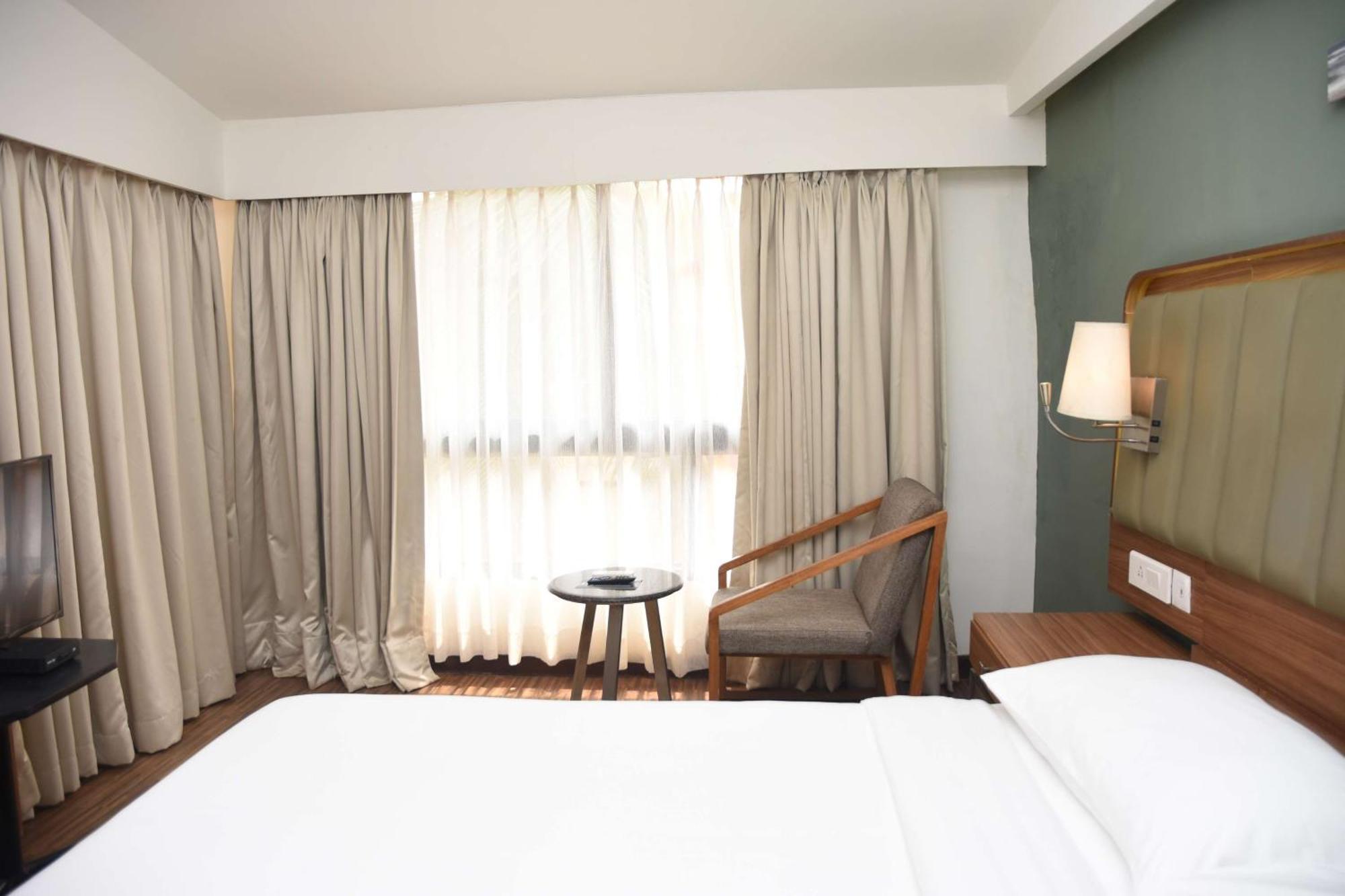 Park Inn By Radisson Goa Candolim Extérieur photo